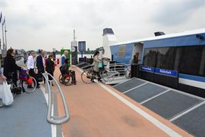 Toegankelijke waterbus